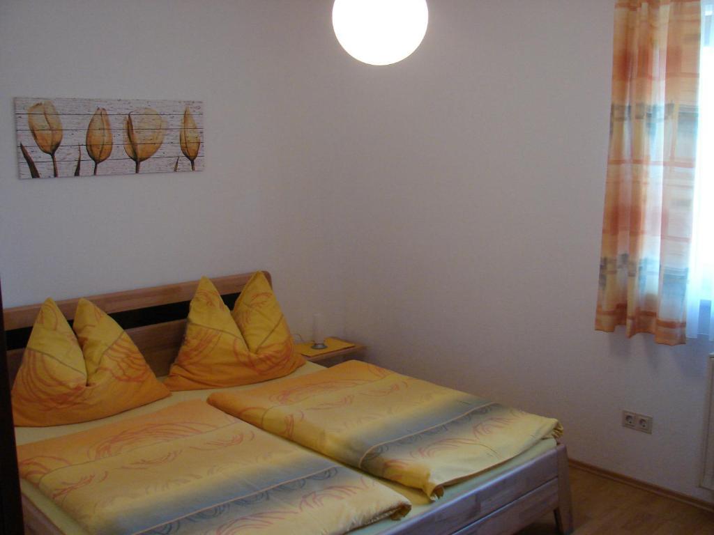 מילסטאט Ferienwohnung Moser Am See חדר תמונה